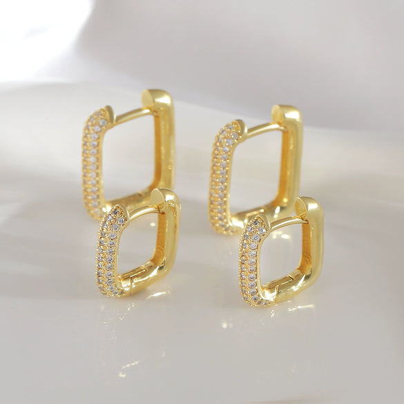 Wholesale Women's Retro Stylish Geometric Copper Electroplated Earrings