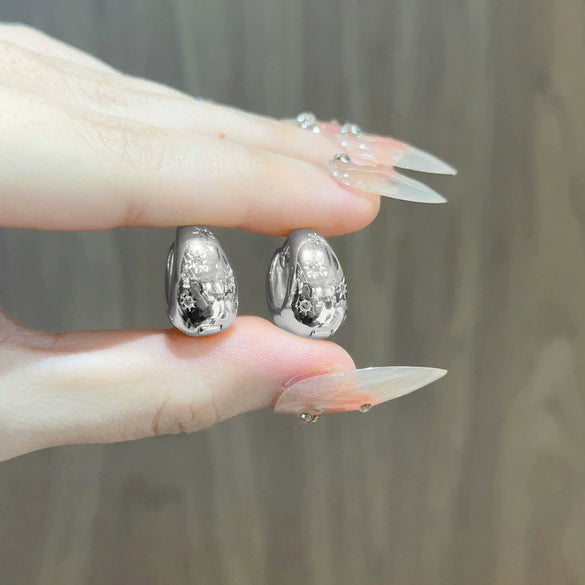 Wholesale Women's Retro Zinc Alloy Drop Shape Ear Jewelry With Gold Electroplating