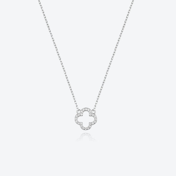 Wholesale Women's S925 Silver Four Leaf Clover Pendant Clavicle Chain With Diamond And Platinum Or 18K Gold Electroplating