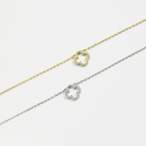 Wholesale Women's S925 Silver Four Leaf Clover Pendant Clavicle Chain With Diamond And Platinum Or 18K Gold Electroplating