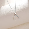 Wholesale Women's S925 Silver Ing Bone Clavicle Chain Necklace With Geometric Style And Diamond Design