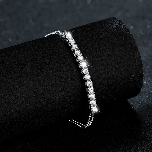 Wholesale Women's S925 Silver Moissanite Geometric Style Smile Bracelet Jewelry