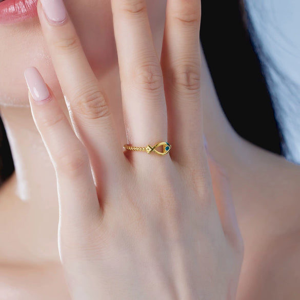 Wholesale Women's S925 Sterling Silver Animals Small Fish Shape Twist Ring With Electroplating