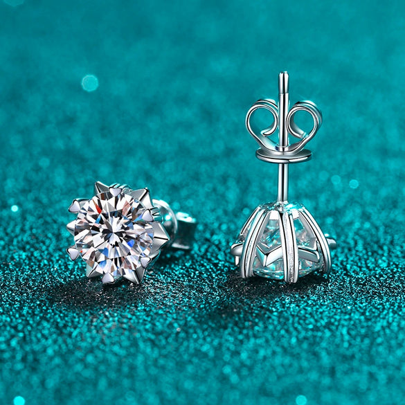 Wholesale Women's S925 Sterling Silver Artificial Diamond Heartshaped Snowflake Sixclaw Electroplated Earrings