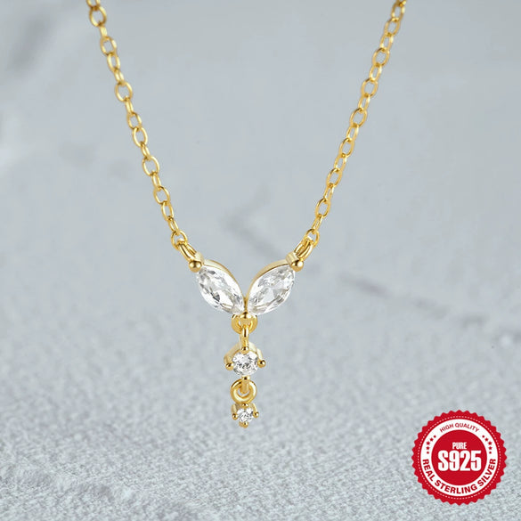Wholesale Women's S925 Sterling Silver Butterfly Collarbone Necklace With Geometric Zircon Pendant And Electroplating Ochain