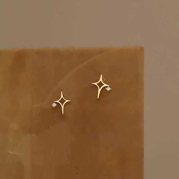 Wholesale Women's S925 Sterling Silver Electroplated 14K Gold Star Fourpointed Star Earrings