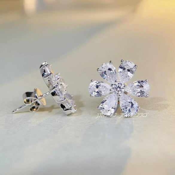 Wholesale Women's S925 Sterling Silver Flower Earrings With Diamond Design