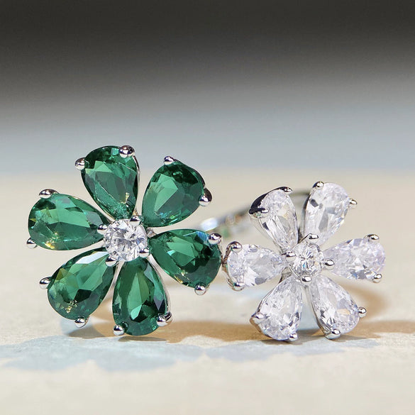 Wholesale Women's S925 Sterling Silver Flower Ring With White Zircon Electroplated Allmatch Style