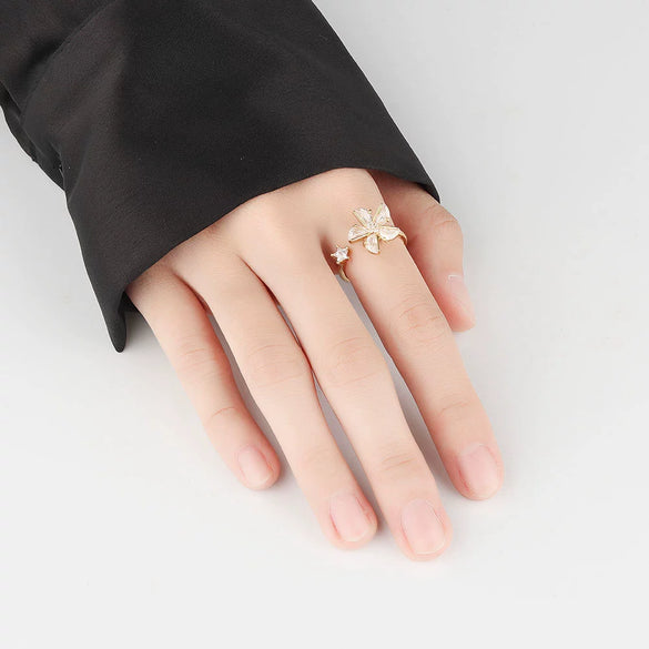 Wholesale Women's S925 Sterling Silver Geometric Butterfly Rotating Ring With Micro Inlaid Zircon And Electroplating