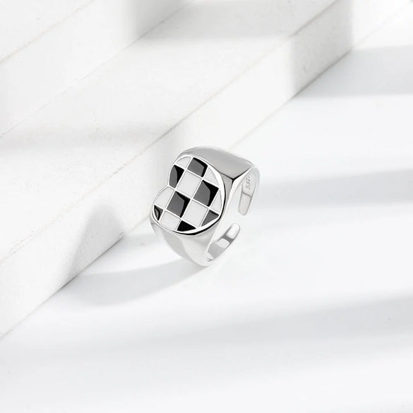 Wholesale Women's S925 Sterling Silver Geometric Checkerboard Check Ring With Electroplating