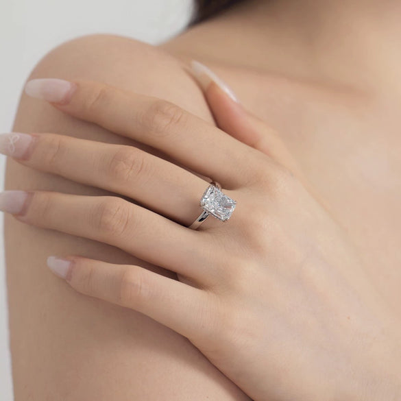 Wholesale Women's S925 Sterling Silver Geometric Elegant Ring With Ice Flower Cut
