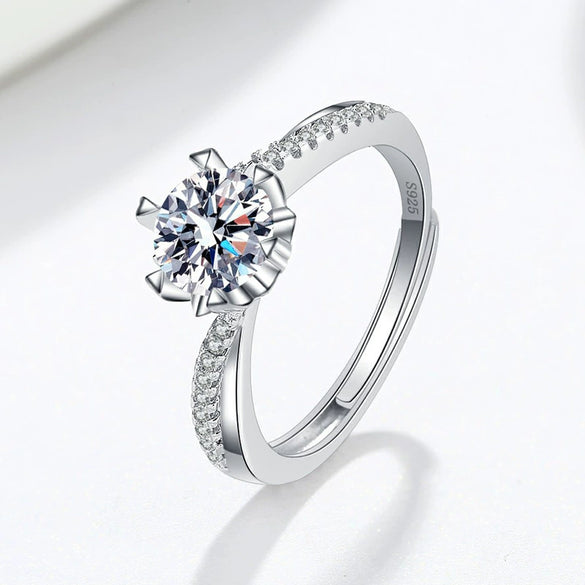 Wholesale Women's S925 Sterling Silver Geometric Pattern Cross Sixclaw Simulation Diamond Ring With 18K Platinum Electroplating