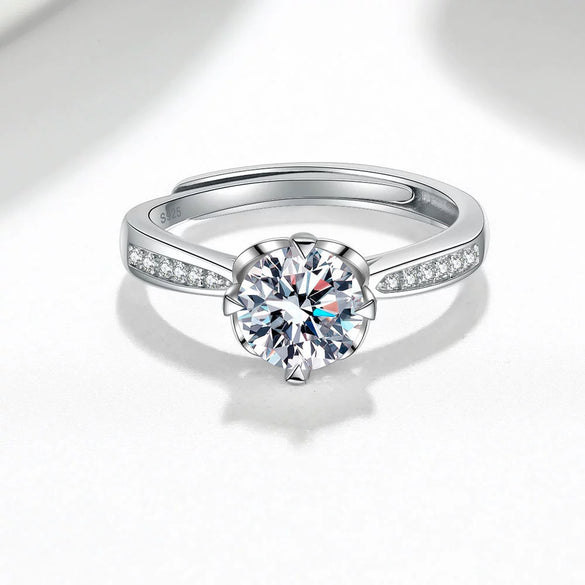 Wholesale Women's S925 Sterling Silver Geometric Snowflake Moissanite Ring With Electroplating And Sixclaw Setting