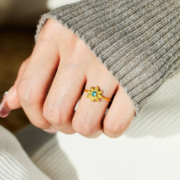 Wholesale Women's S925 Sterling Silver Geometric Sun Drop Flower Ring With Electroplating