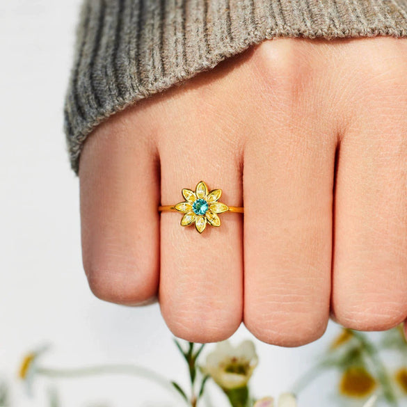 Wholesale Women's S925 Sterling Silver Geometric Sun Drop Flower Ring With Electroplating
