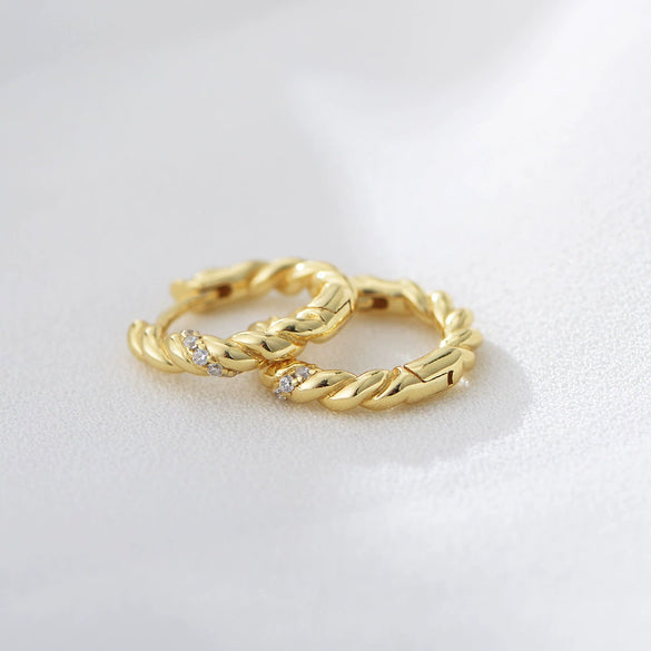 Wholesale Women's S925 Sterling Silver Geometric Twist Pattern Zircon Earrings Gold And Silver Plated