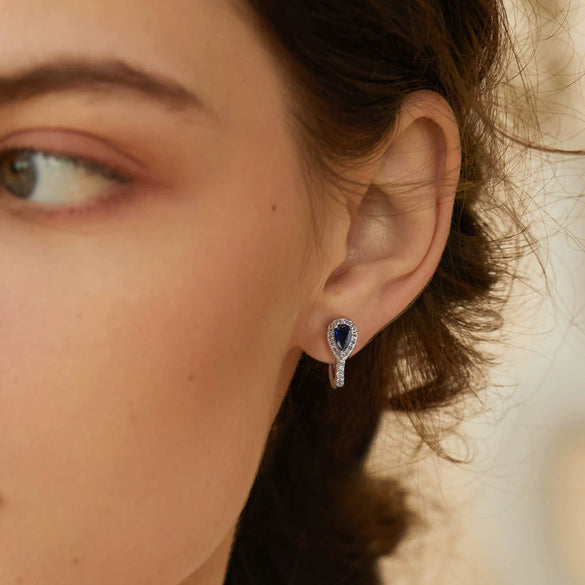 Wholesale Women's S925 Sterling Silver Geometric Water Drop Holding Earrings With 8A Zirconia And Sapphire Electroplated