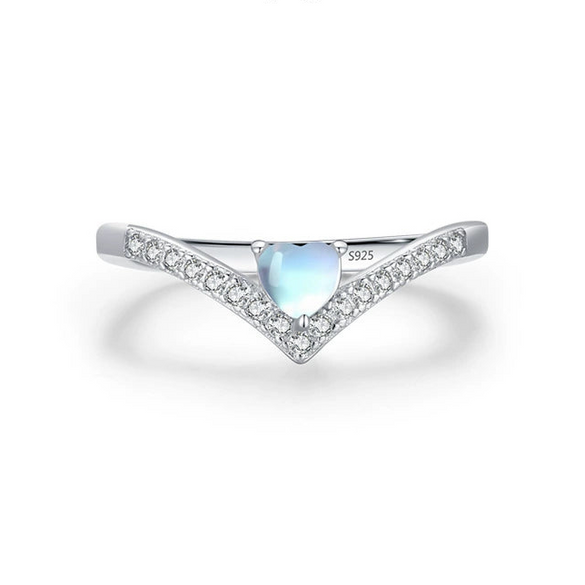 Wholesale Women's S925 Sterling Silver Heartshaped Moonstone Arrow Ring With Zircon Inlay
