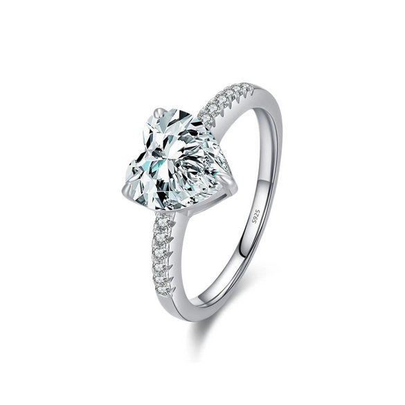 Wholesale Women's S925 Sterling Silver Heartshaped Ring With Zircon Inlay