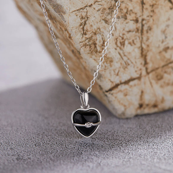 Wholesale Women's S925 Sterling Silver Inlaid Natural Black Agate Heart Shaped Pendant Necklace