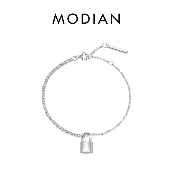Wholesale Women's S925 Sterling Silver Light Luxury Rectangular Tail Bracelet With Metal Lock And Electroplating Design