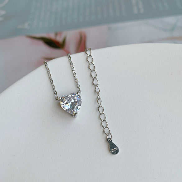 Wholesale Women's S225 Sterling Silver Love Pendant Necklace With Heart Shape And Mixed Gemstone Inlay And Electroplating O Chain