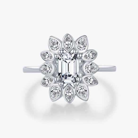 Wholesale Women's S925 Sterling Silver Luxury Diamond Ring With Electroplating