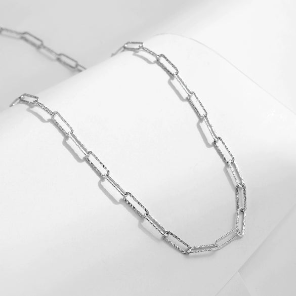 Wholesale Women's S925 Sterling Silver Minimalist Irregular Hammer Texture Clavicle Chain With Electroplating