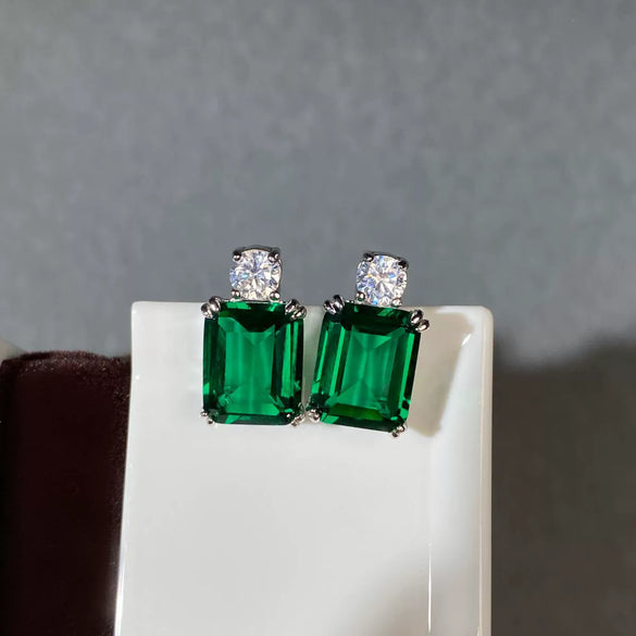Wholesale Women's S925 Sterling Silver Necklace With Aquamarine Zircon And High Carbon Diamond Geometric Style Emerald Cut Pendant Ochain Electroplated