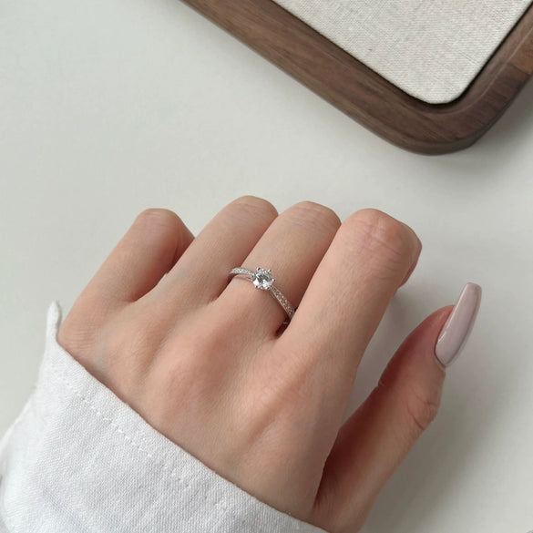 Wholesale Women's S925 Sterling Silver Ring Geometric Heart Shape Electroplated