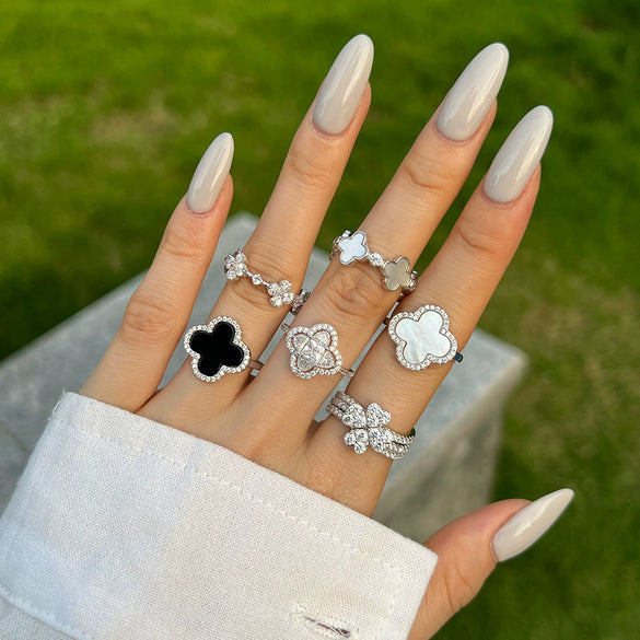 Wholesale Women's S925 Sterling Silver Ring With Four Leaf Clover And Zircon Separable Design Flower Pattern