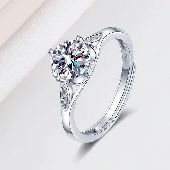 Wholesale Women's S925 Sterling Silver Ring With Geometric Design And Electroplating Treatment