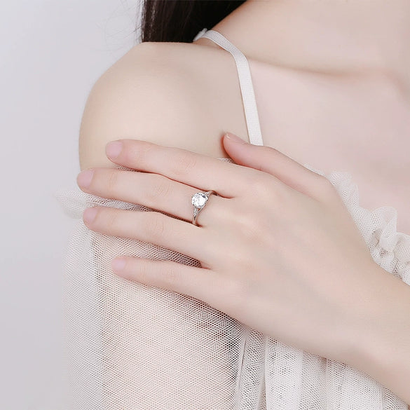 Wholesale Women's S925 Sterling Silver Ring With Geometric Design And Electroplating Treatment