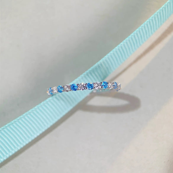 Wholesale Women's S925 Sterling Silver Ring With Geometric Pattern And Zircon Design