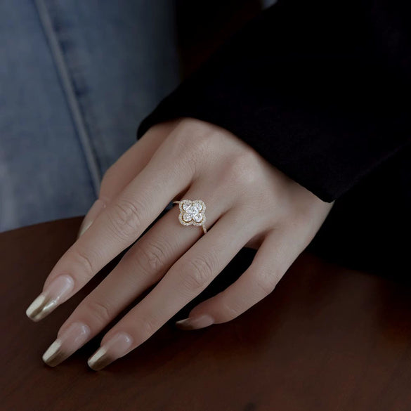 Wholesale Women's S925 Sterling Silver Ring With Zircon Inlaid Butterfly And Clover Letter Design Light Luxury Geometric Style Electroplated