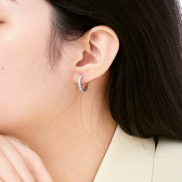 Wholesale Women's S925 Sterling Silver Stud Earrings With Geometric And U Shape Pattern And Diamond Color Zircon Inlaid And Electroplating Design