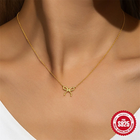 Wholesale Women's S925 Sterling Silver Twist Bow O Chain Necklace With Electroplating Treatment