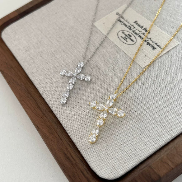Wholesale Women's S925 Sterling Silver Water Drop Cross Zircon Necklace With Geometric Design And Electroplating