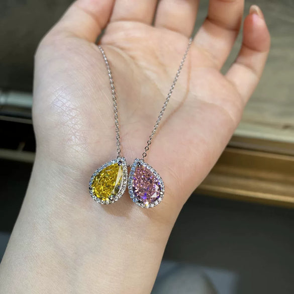 Wholesale Women's S925 Sterling Silver Water Drop Pearshaped Geometric High Carbon Diamond Pendant Necklace With Electroplating