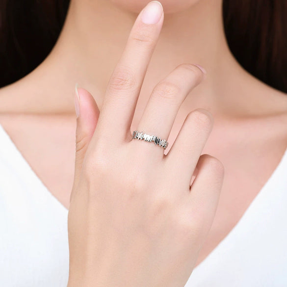 Wholesale Women's 925 Silver Geometric Maze Ring With Zircon Design And Niche Style