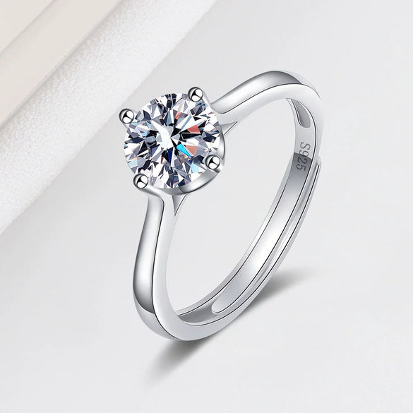 Wholesale Women's Silver Geometric Ring With Simulated Diamond And Electroplating Treatment