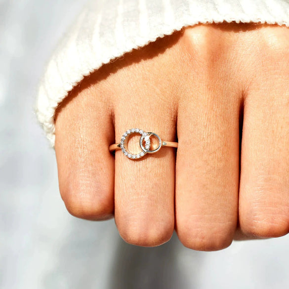 Wholesale Women's Silver Jewelry Double Ring With Geometric Pattern And Electroplating Process
