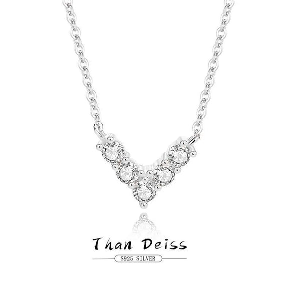 Wholesale Women's 925 Silver Love Heartshaped Pendant Necklace With Micro Diamond And Ushape Design
