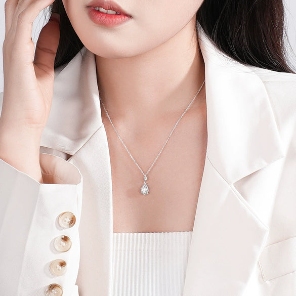Wholesale Women's Silver Micropaved Water Drop Shape Cross Chain Necklace Light Luxury Style