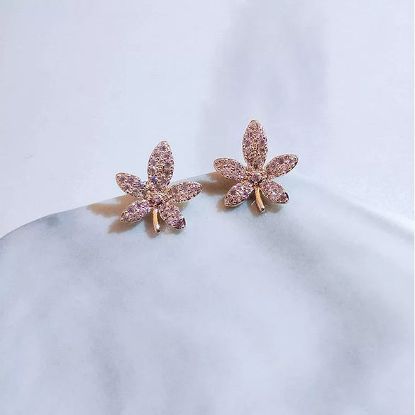 Wholesale Women's 925 Silver Needle Ear Studs Electroplated Small And Exquisite Allmatch Elegant Highend Earrings