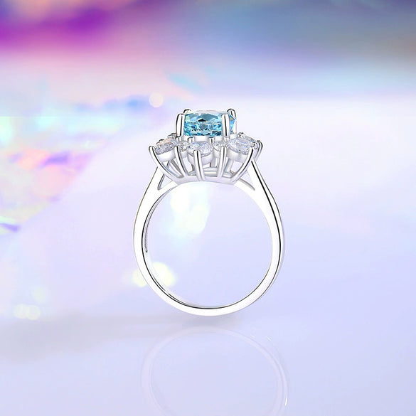 Wholesale Women's Silver 925 Snowflake And Flower Pattern Ring Set With Diamonds