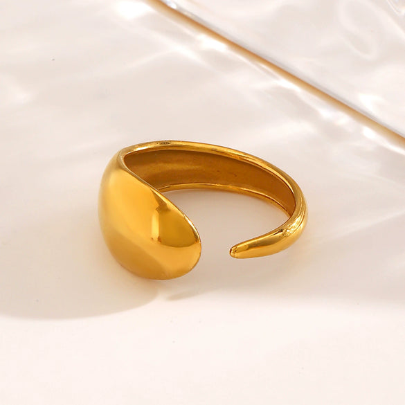 Wholesale Women's Simple Drop Shaped Stainless Steel Ring With Bright Polished And Electroplating Treatment