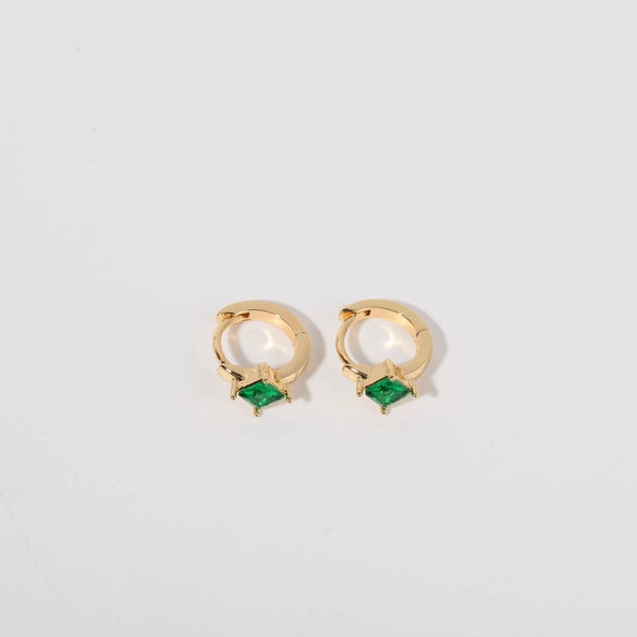 Wholesale Women's Simple Fashion Rhombus Pattern Copper Diamond Earrings Jewelry