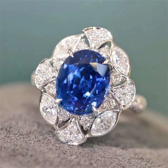 Wholesale Women's Simple Geometric Copper Ring With Imitation Sapphire And Zirconia And Flower Pattern