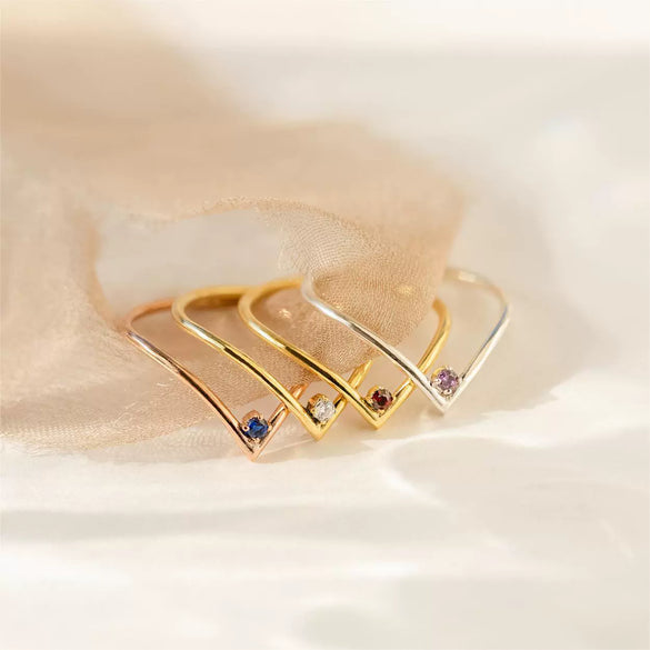 Wholesale Women's Simple Geometric Diamond Design Titanium Steel Ring With Furnace Vacuum Plating
